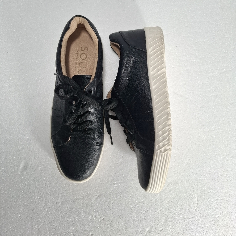 Soul By Naturalizer Black Leather Sneakers Size 8